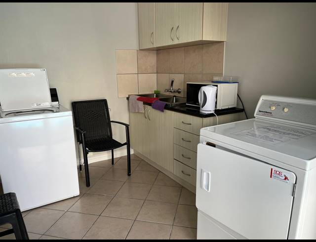 1 BEDROOM APARTMENT TO LET IN MELKBOSSTRAND CENTRAL